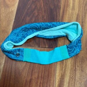 Lululemon Athletica Blue Patterned Hairband